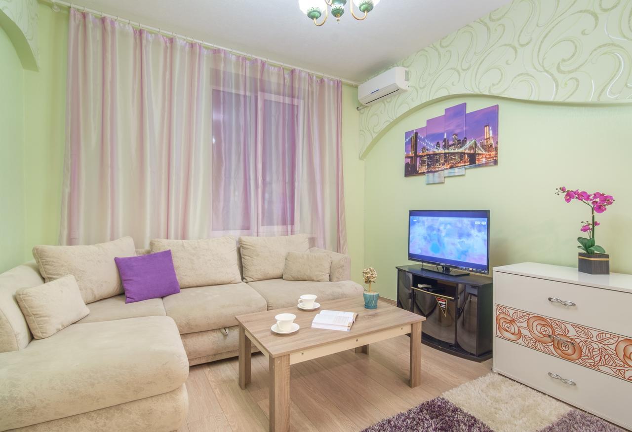 Panorama Apartment Kharkiv Exterior photo